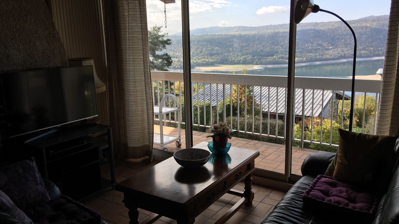 Photo of Livingroom in Charchilla