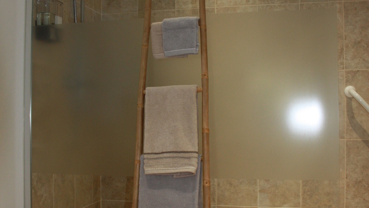 Photo of Bathroom in Le Puy-Sainte-Reparade
