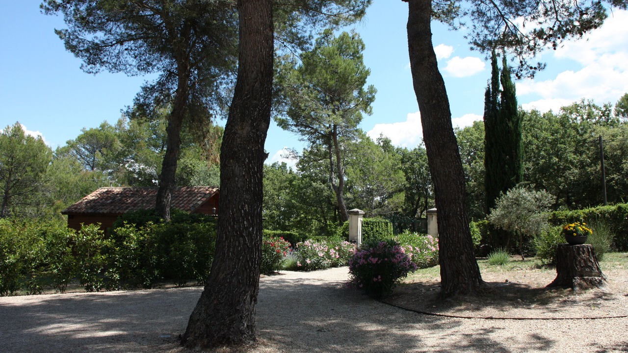 Photo of Outdoor in Le Puy-Sainte-Reparade