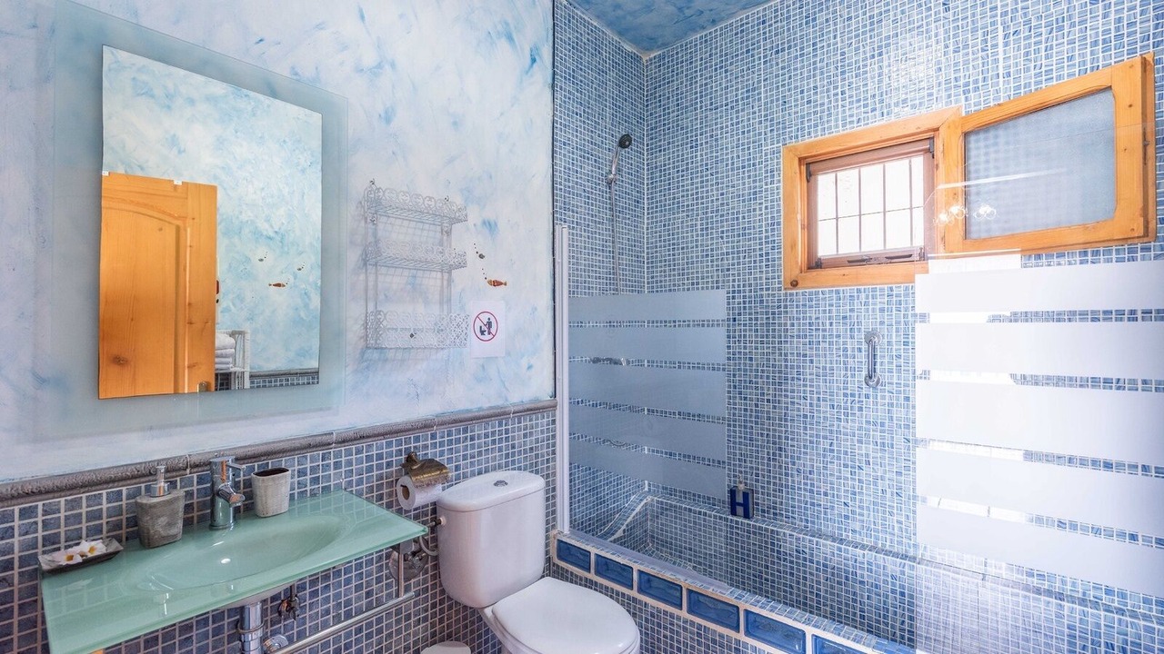 Photo of Bathroom in Almayate Bajo