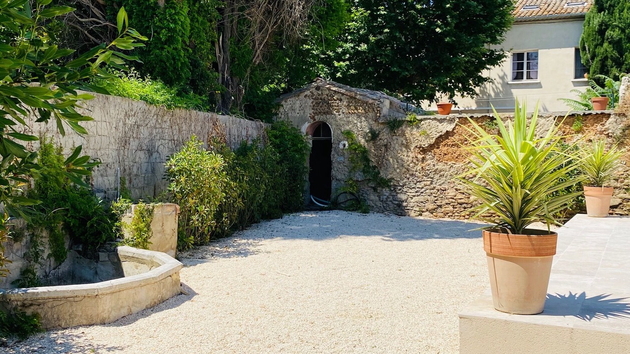 Photo of Outdoor in Morieres-les-Avignon