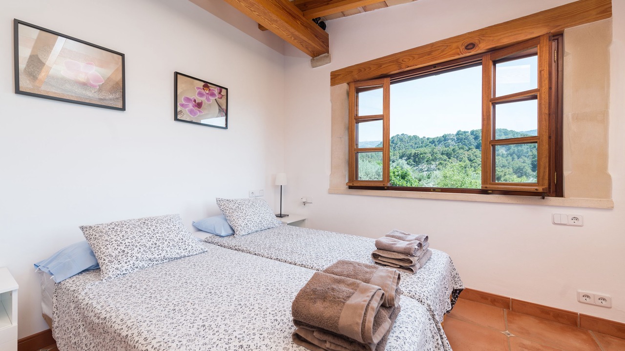 Photo of Bedroom in Soller