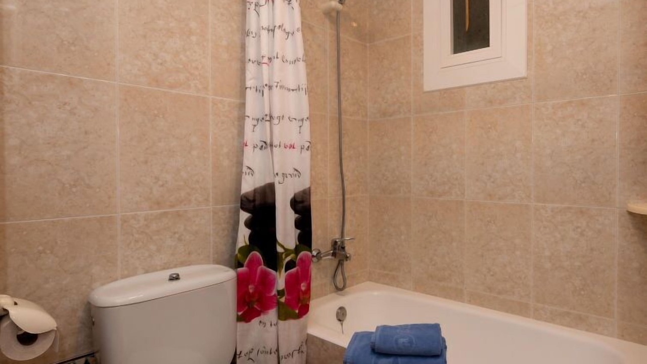 Photo of Bathroom in Cunit