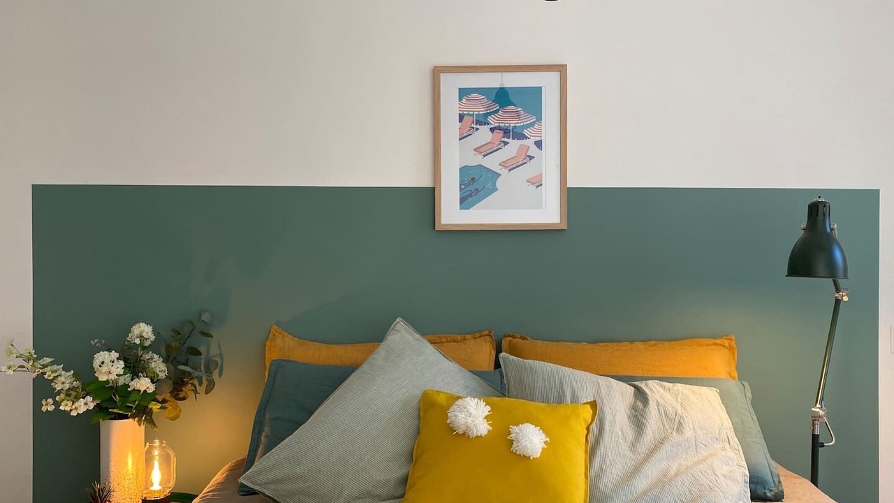 Photo of Bedroom in Comedie