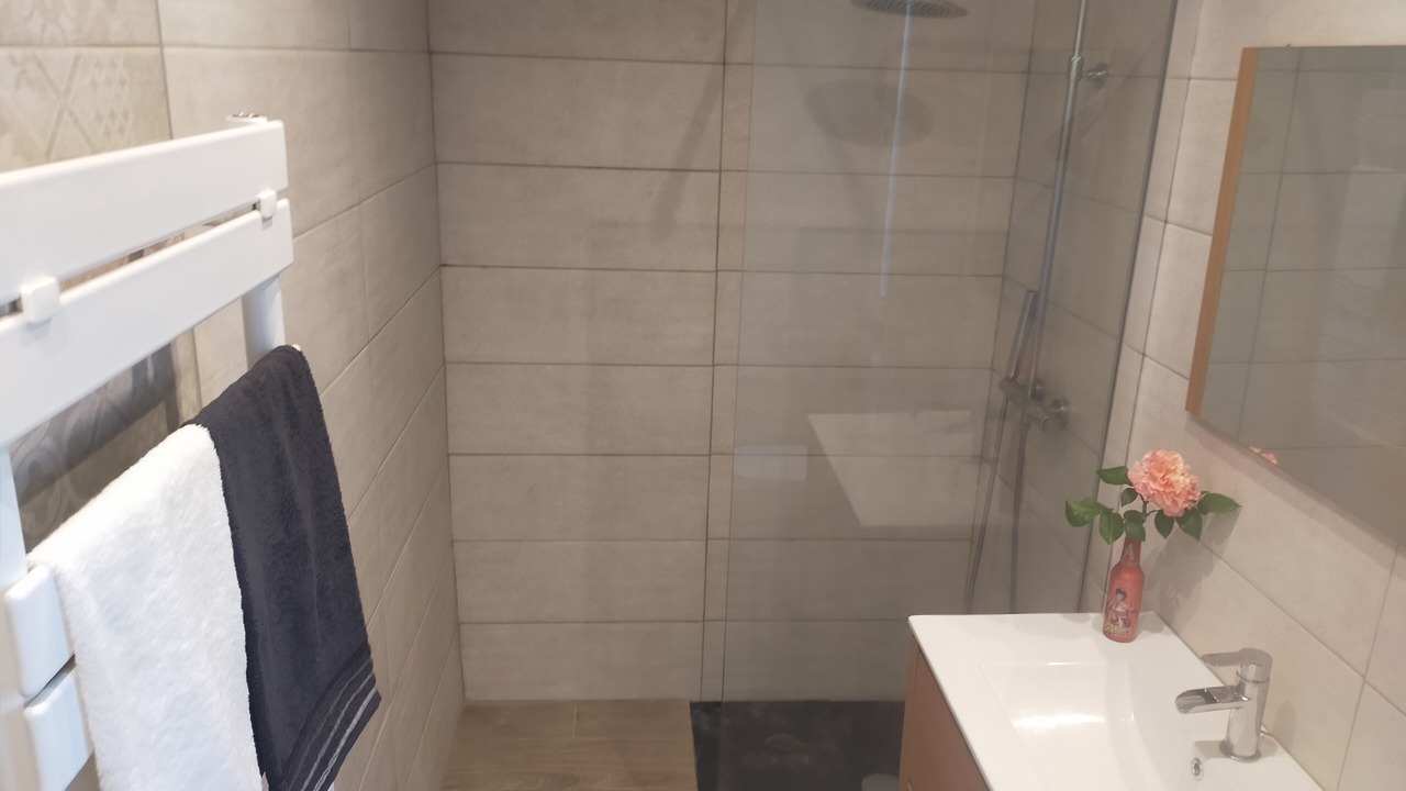 Photo of Bathroom in Caremeau