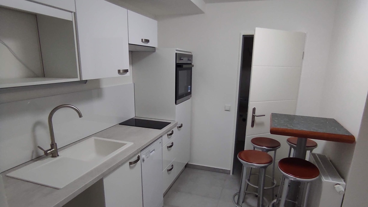 Photo of Kitchen in Frankfurt Airport Area