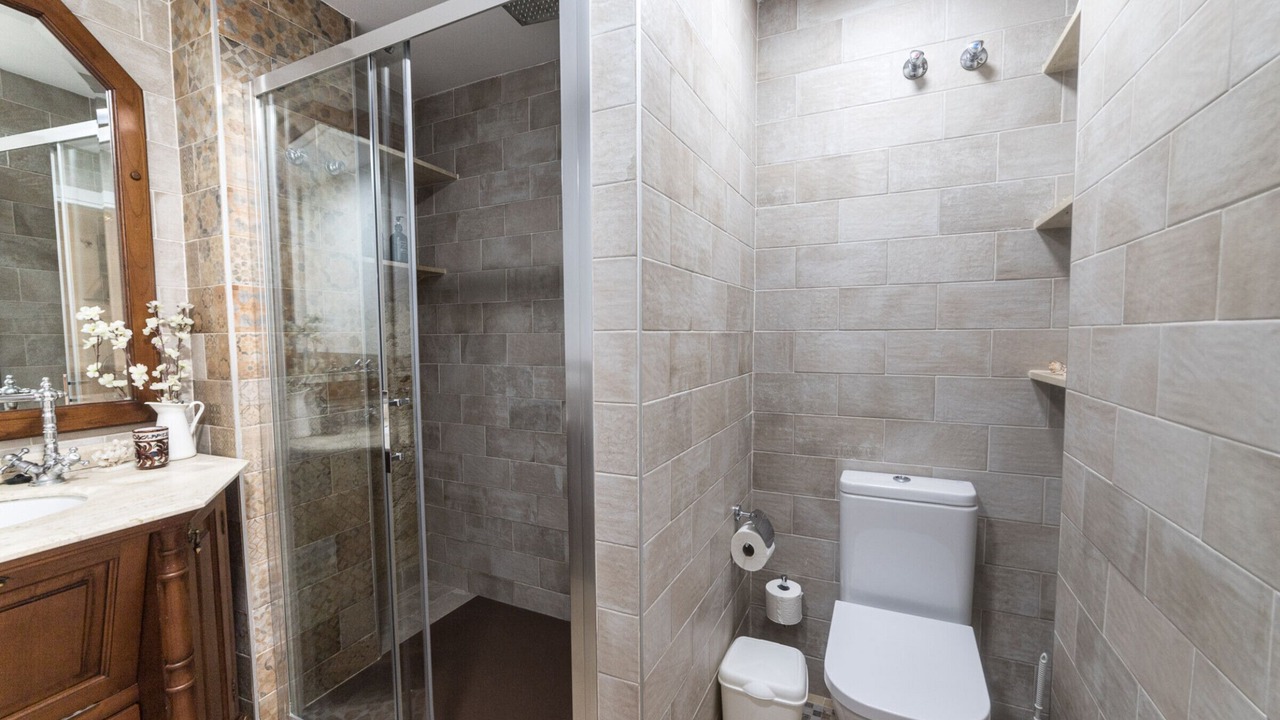 Photo of Bathroom in Raval Roig