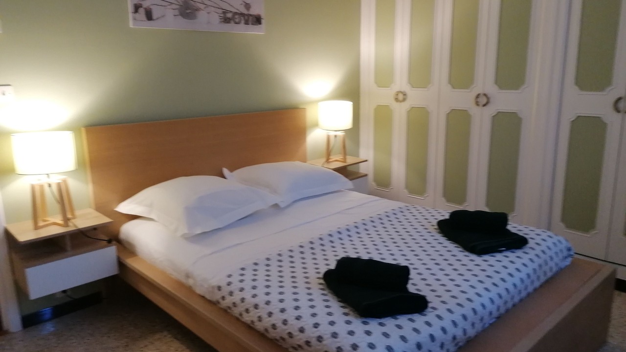 Photo of Bedroom in Jonquieres-Saint-Vincent