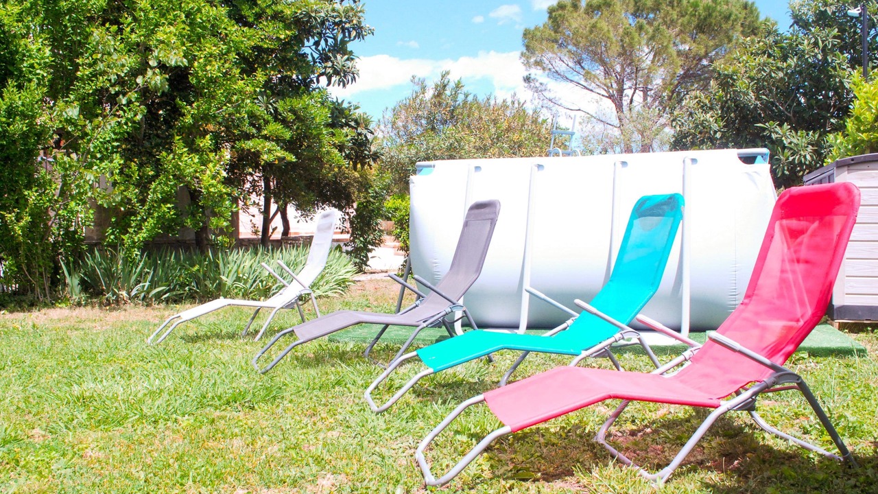 Photo of Outdoor in Jonquieres-Saint-Vincent