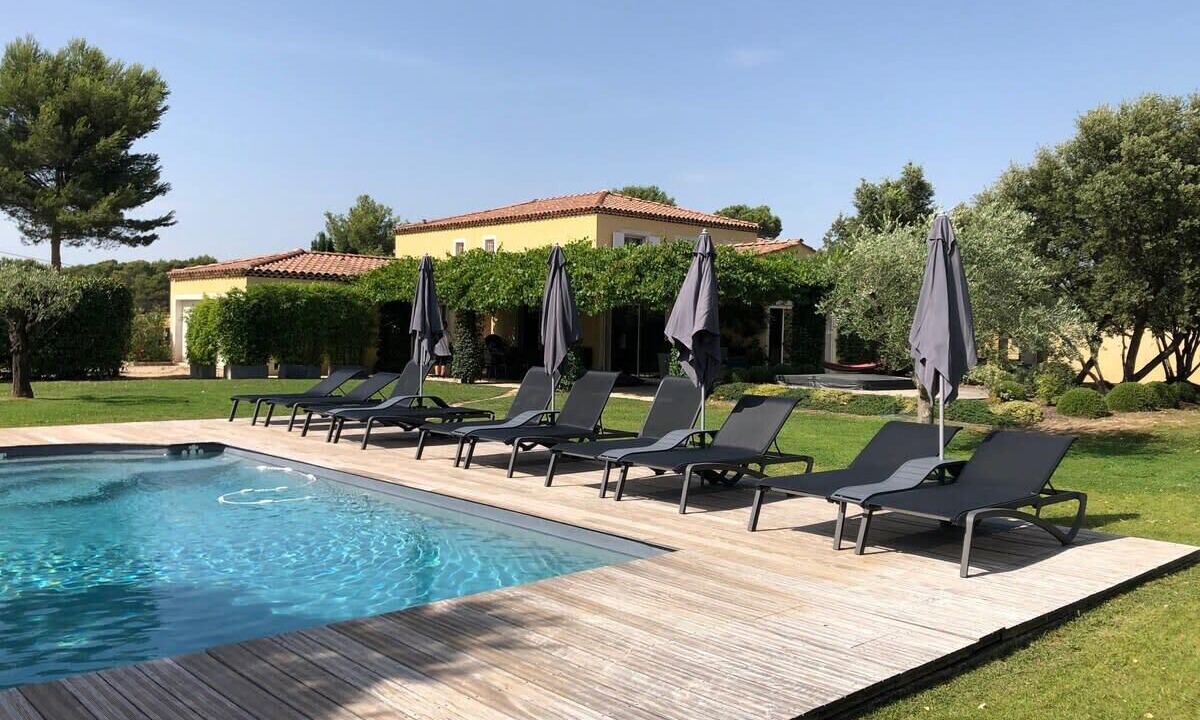 Photo of Outdoor in Lambesc