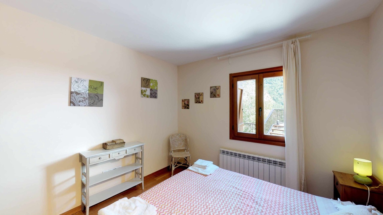 Photo of Bedroom in Escarrilla