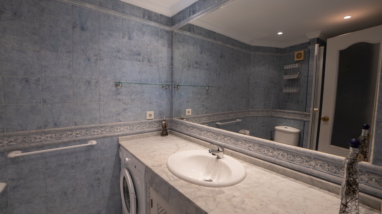 Photo of Bathroom in Nerja City Centre