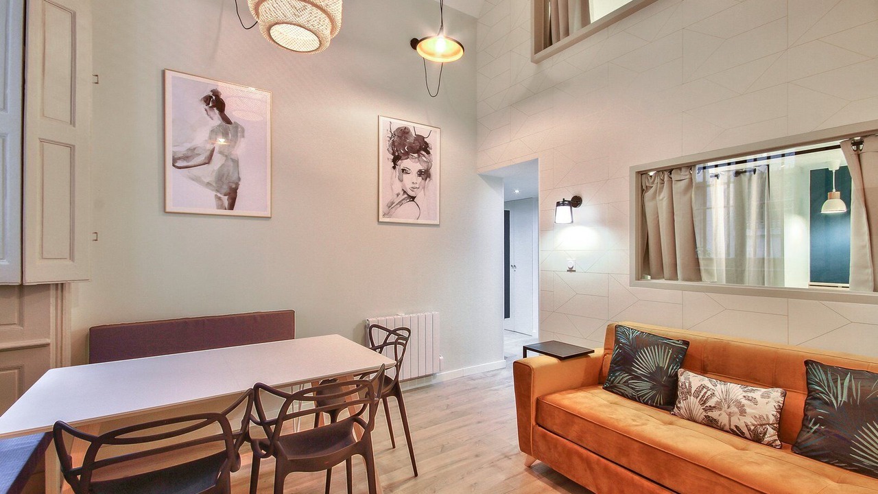 Photo of Livingroom in Griffon - Royale