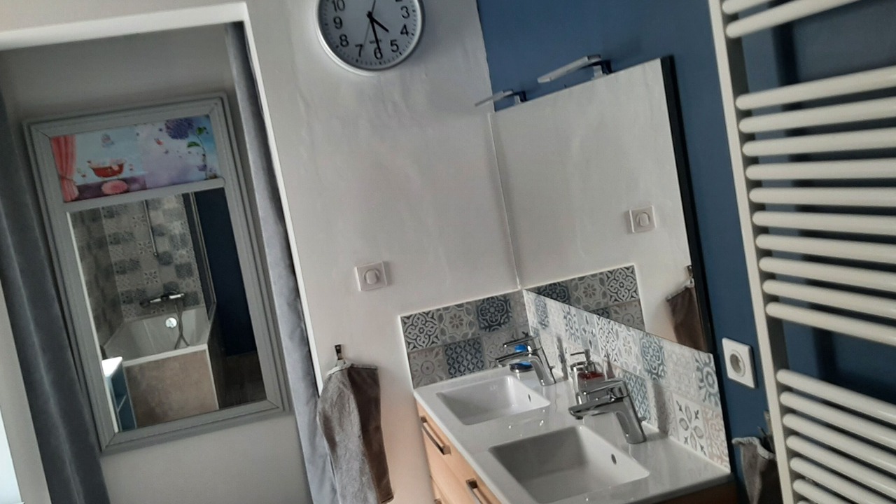 Photo of Bathroom in Caremeau