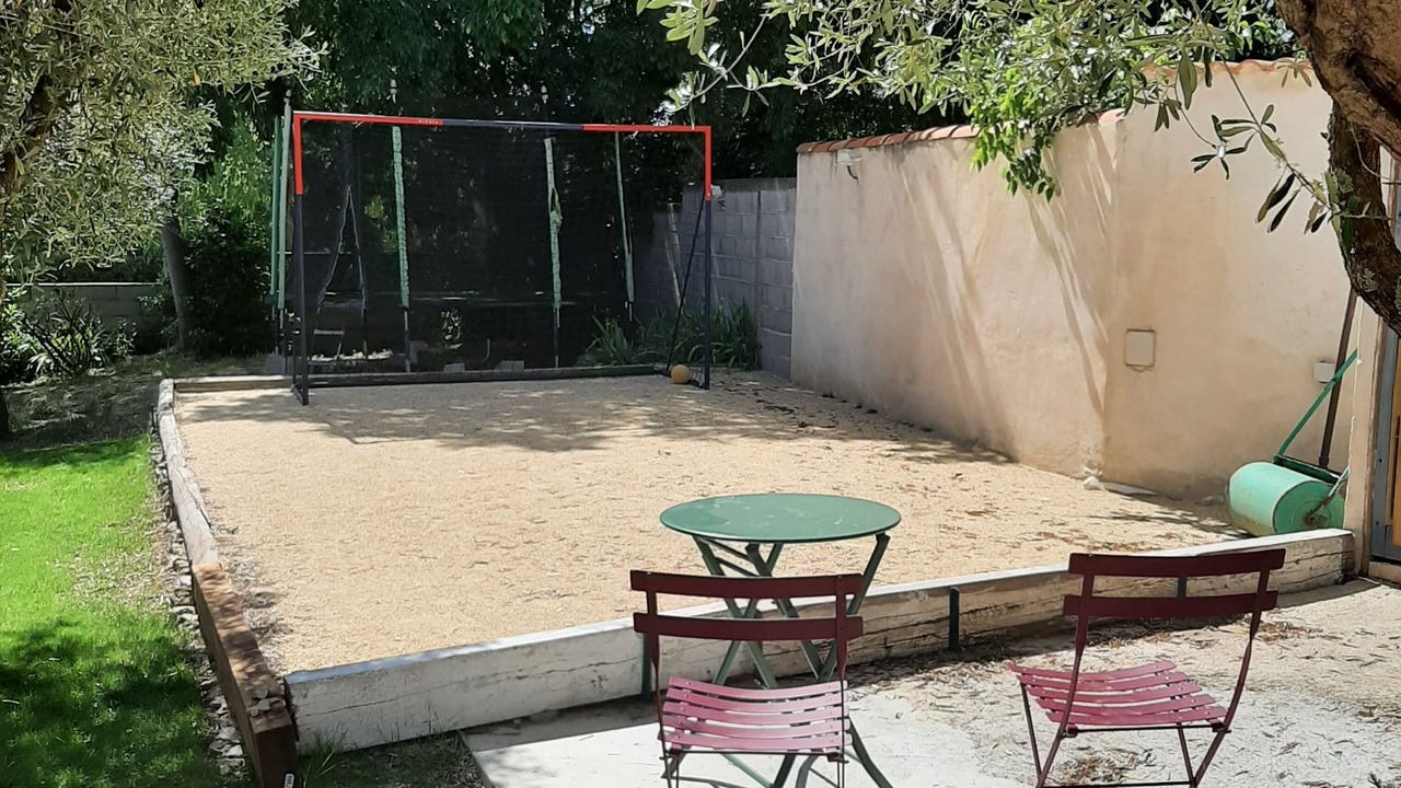 Photo of Outdoor in Caremeau