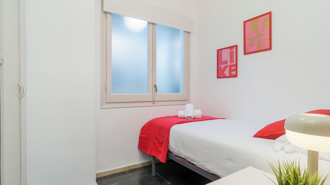 Photo of Bedroom in Sants-Badal