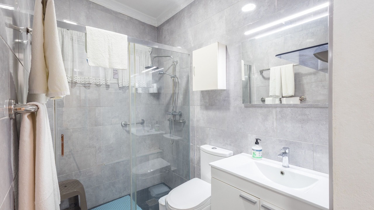 Photo of Bathroom in Arguineguin