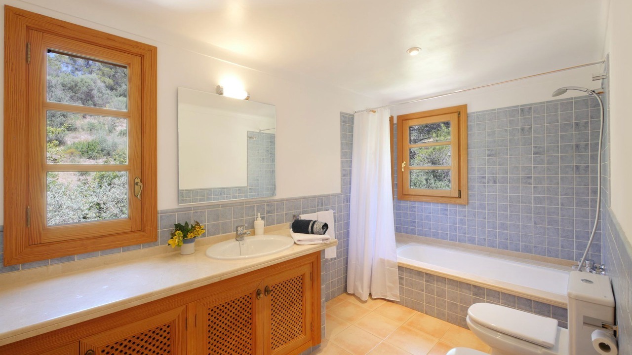 Photo of Bathroom in Bunyola