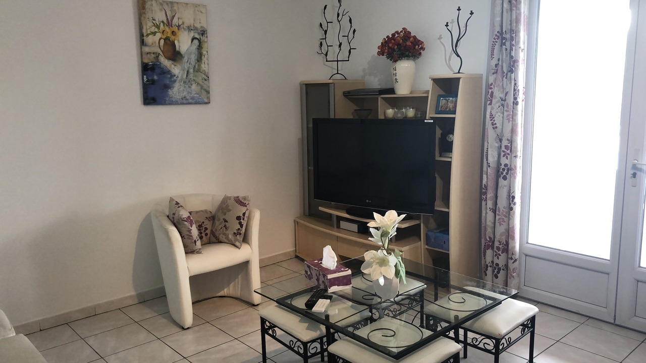Photo of Livingroom in Noves