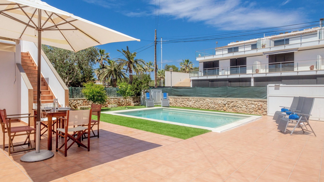 Photo of Outdoor in Son Carrio
