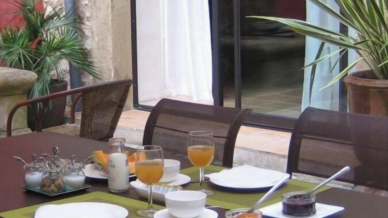 Photo of Outdoor in La Roque-d'Antheron