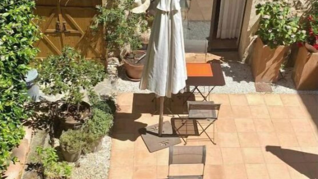 Photo of Outdoor in La Roque-d'Antheron