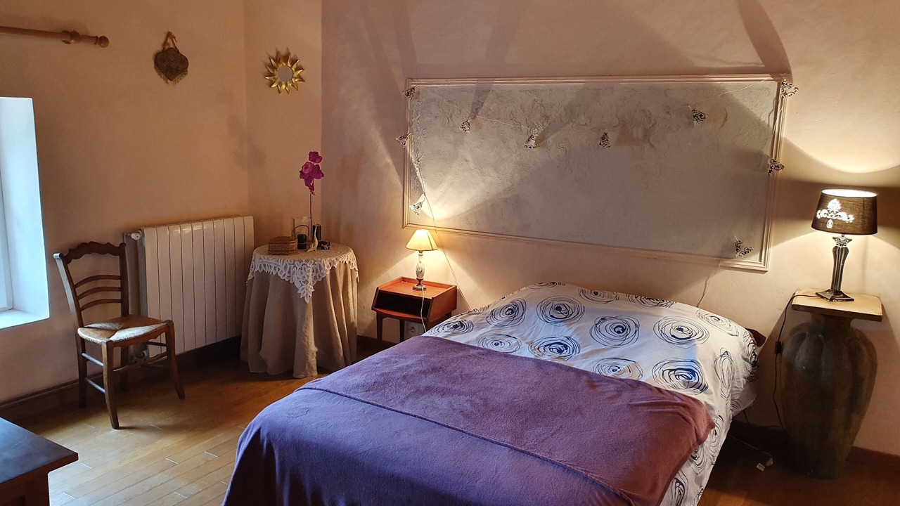 Photo of Bedroom in Saint-Paulet-de-Caisson