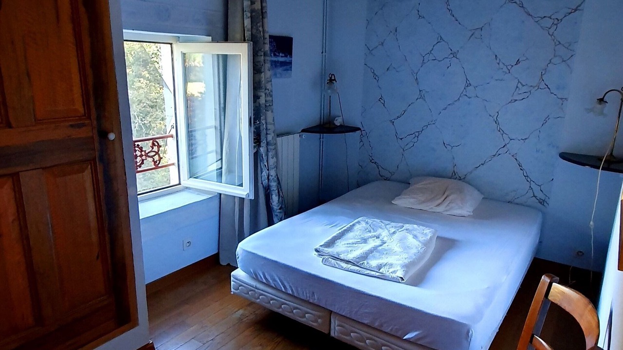 Photo of Bedroom in Saint-Paulet-de-Caisson