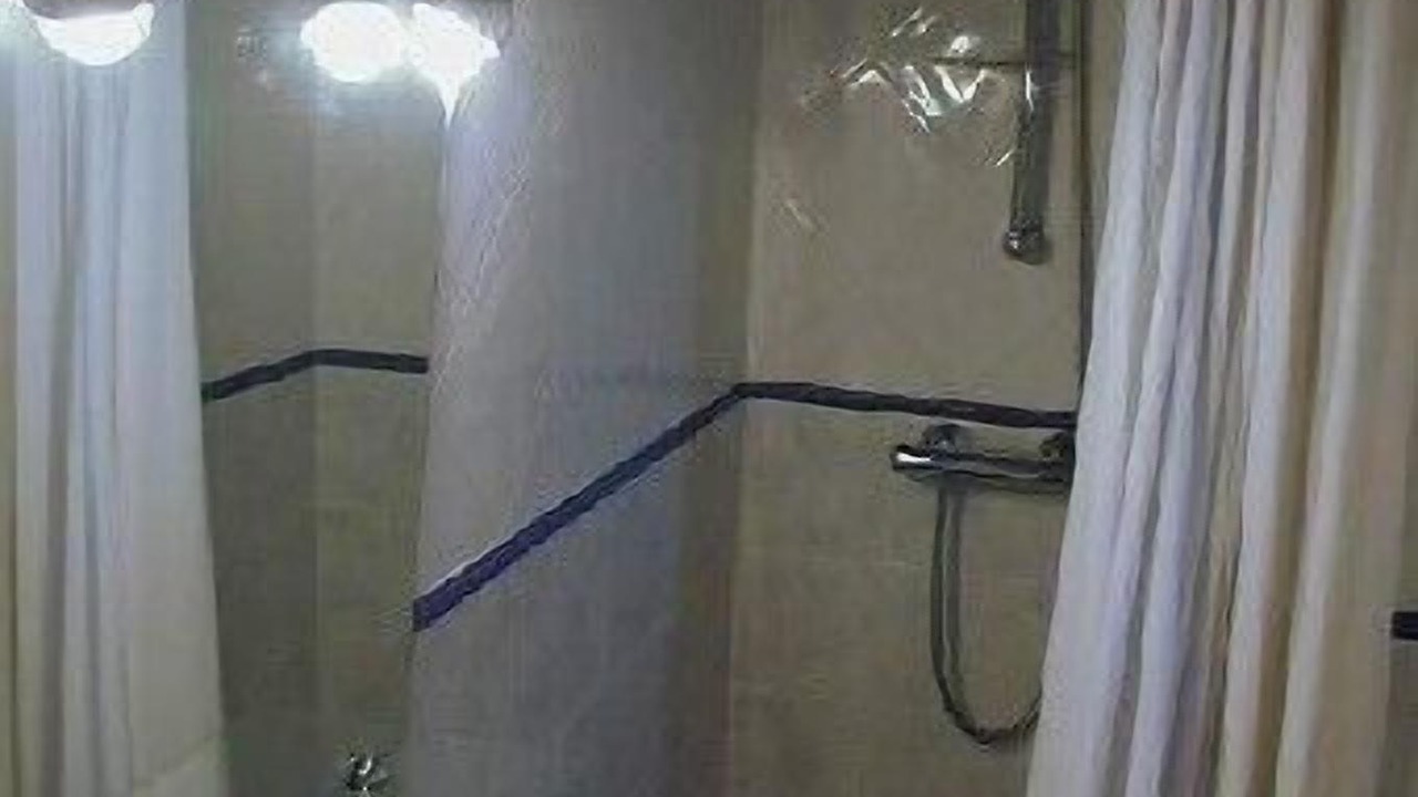 Photo of Bathroom in Russan