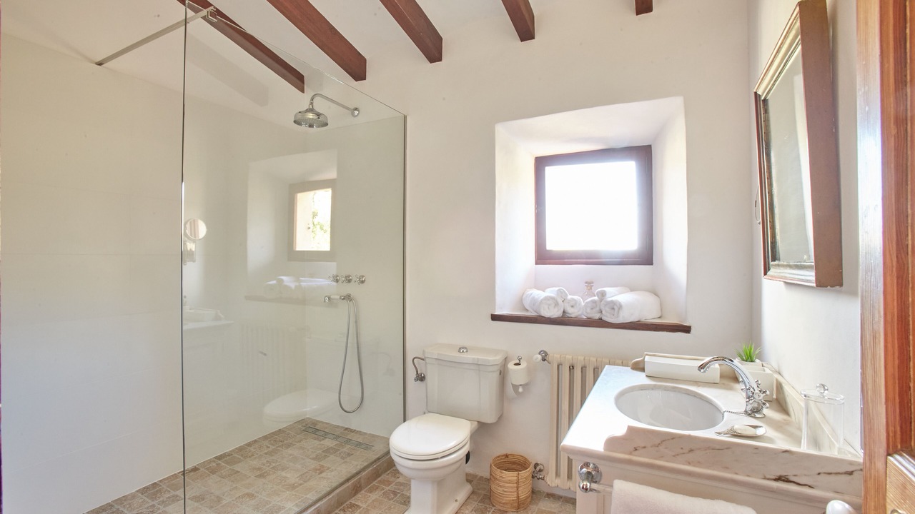 Photo of Bathroom in Deia