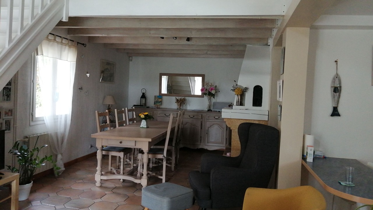 Photo of Others in Bouc-Bel-Air