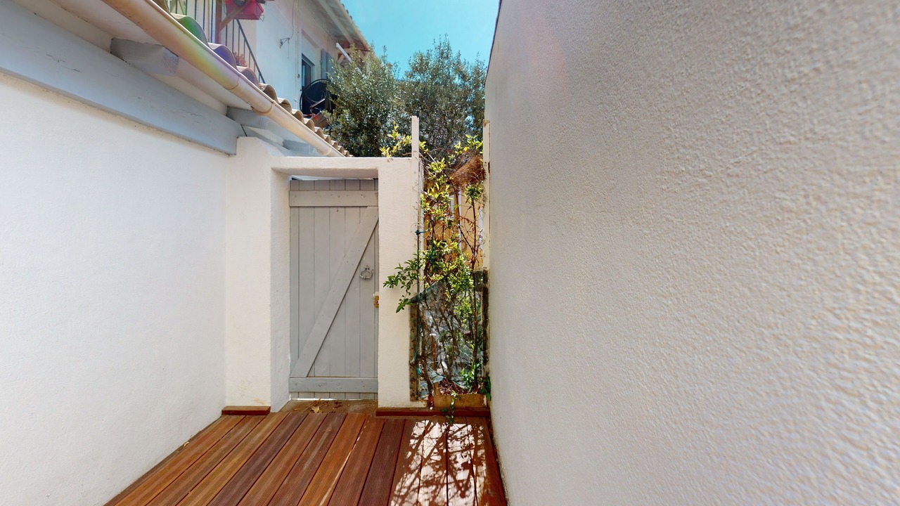 Photo of Outdoor in Montredon