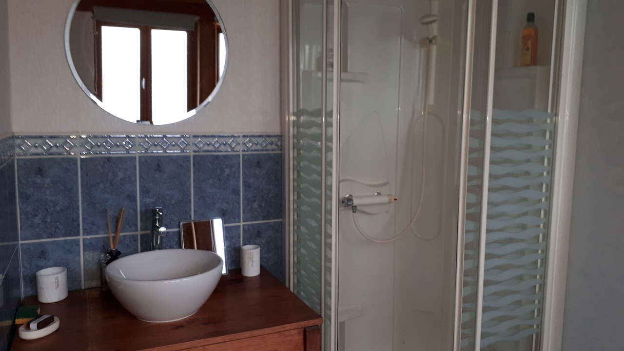Photo of Bathroom in Saint-Laurent-de-Neste