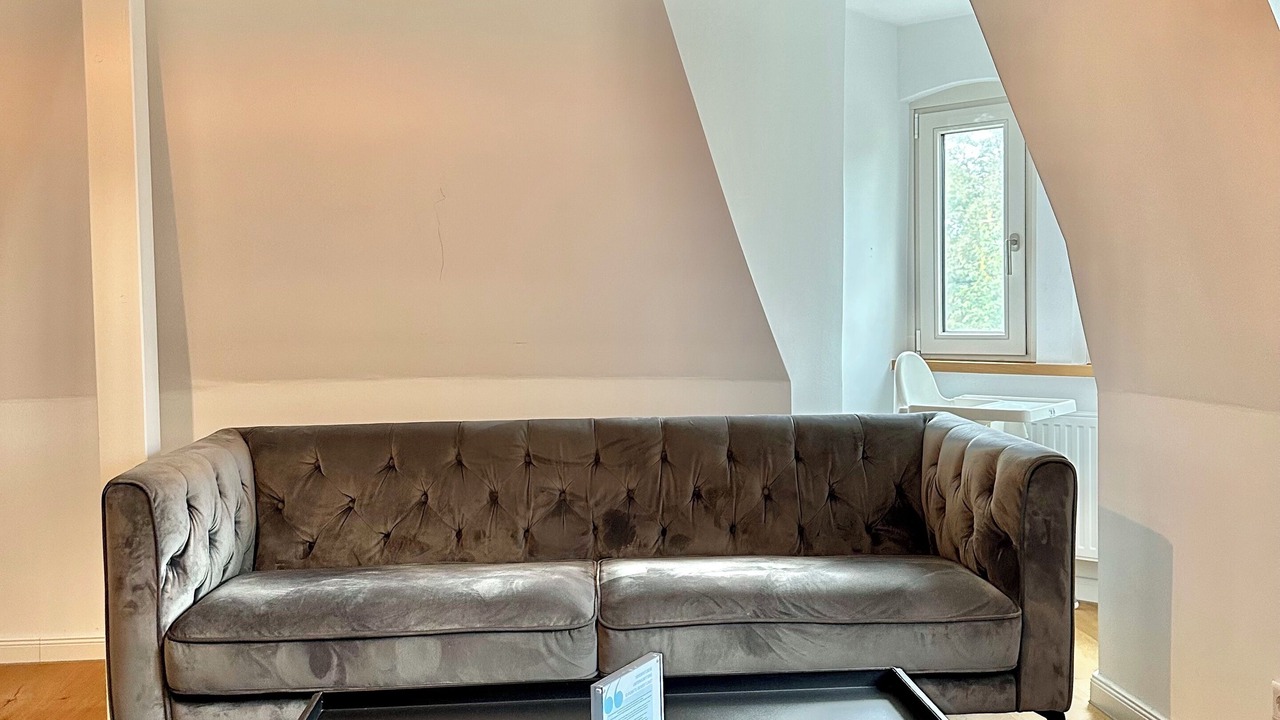 Photo of Livingroom in Center