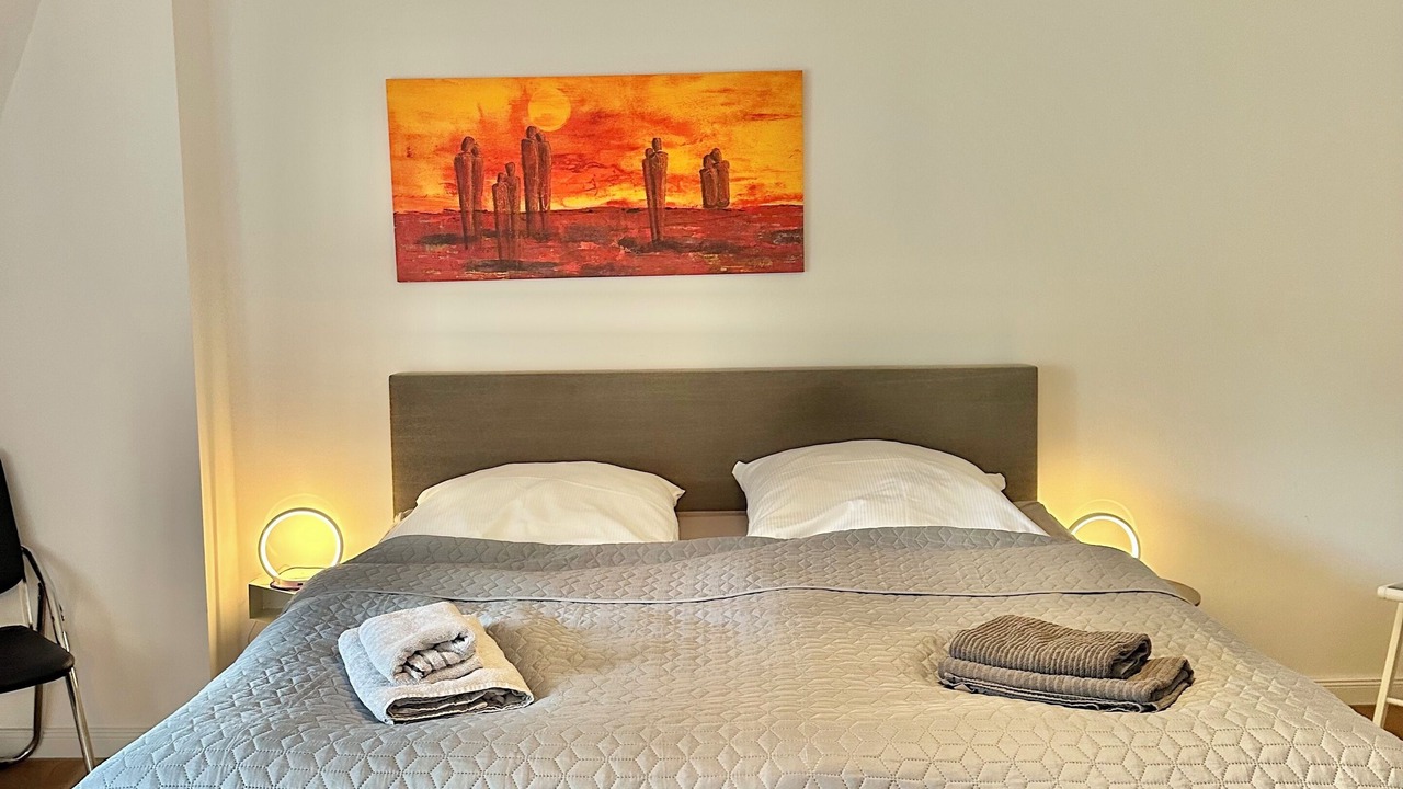 Photo of Bedroom in Center