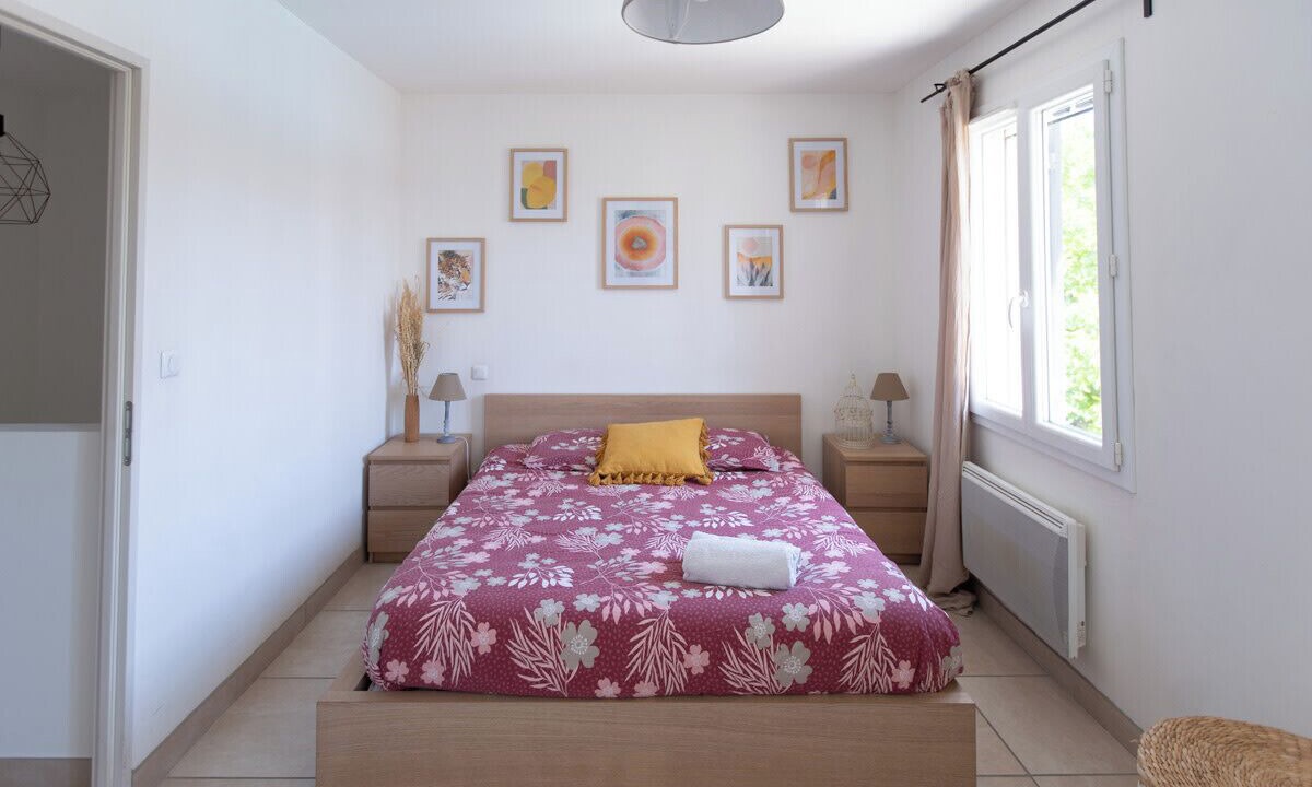 Photo of Bedroom in L'Isle-sur-la-Sorgue