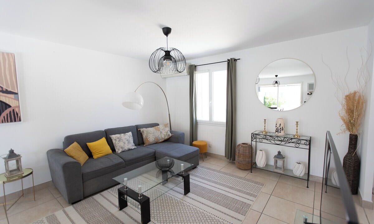 Photo of Livingroom in L'Isle-sur-la-Sorgue