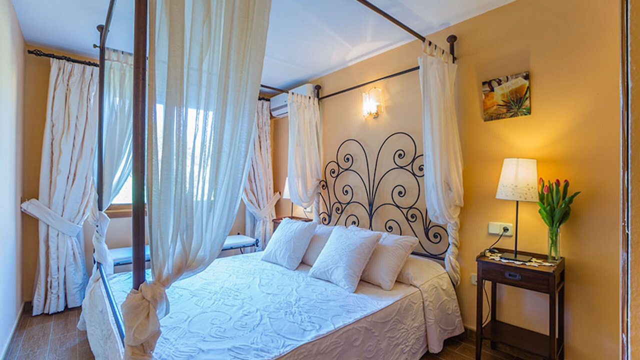 Photo of Bedroom in El Toro