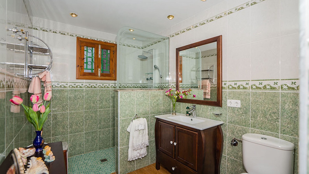 Photo of Bathroom in El Toro