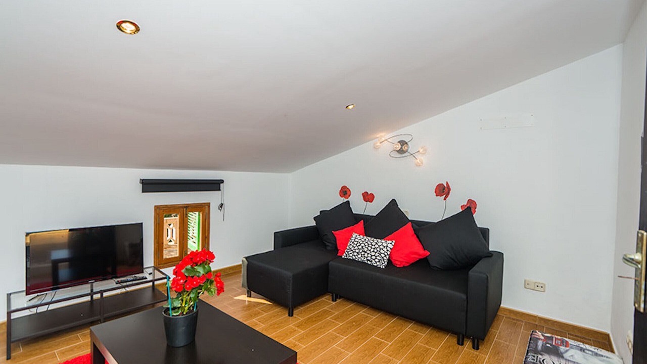 Photo of Livingroom in El Toro