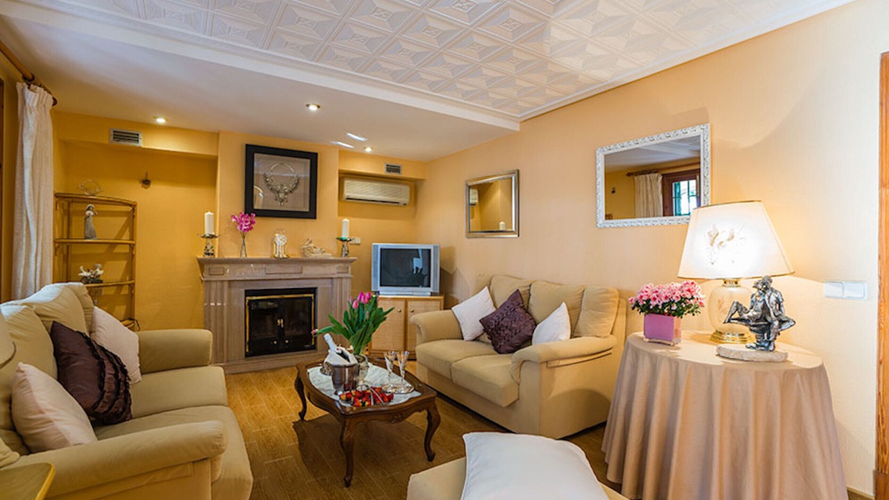 Photo of Livingroom in El Toro