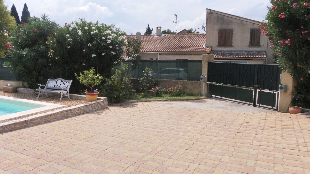 Photo of Outdoor in Chateauneuf-du-Pape
