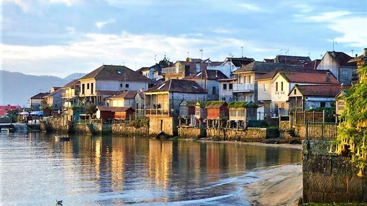 Photo of Others in Combarro