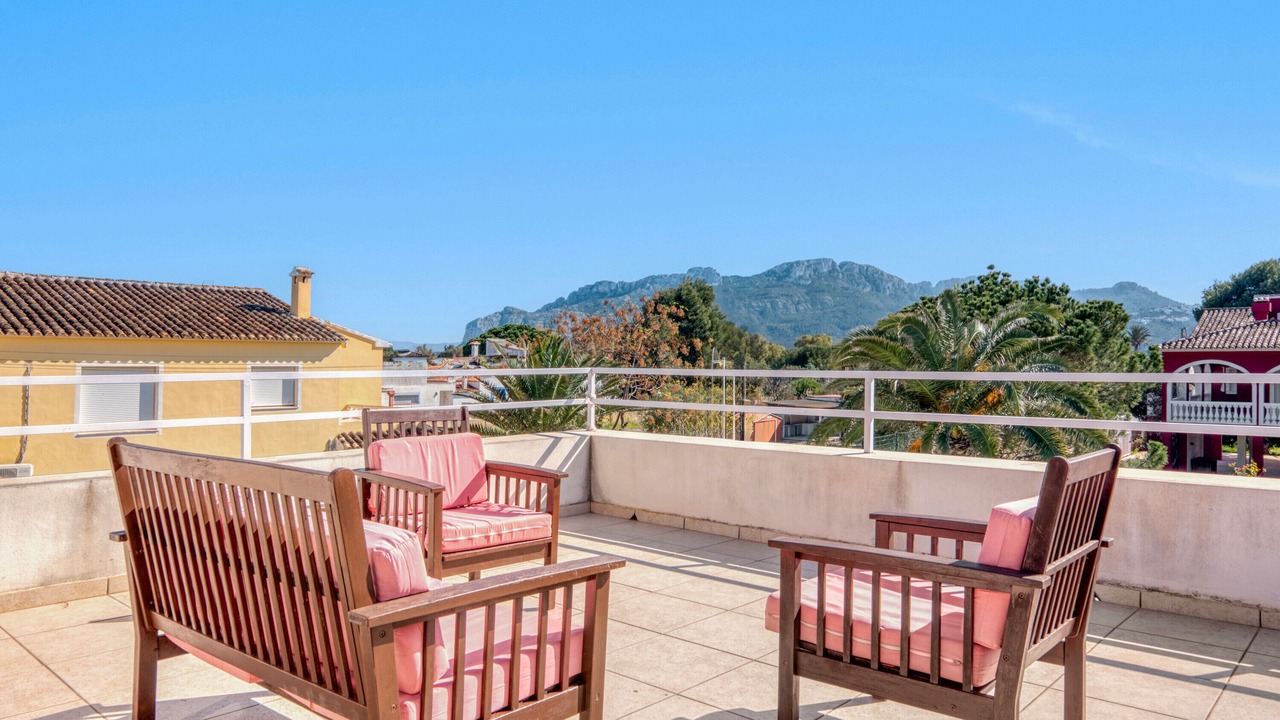 Photo of Patio Balcony in Les Deveses