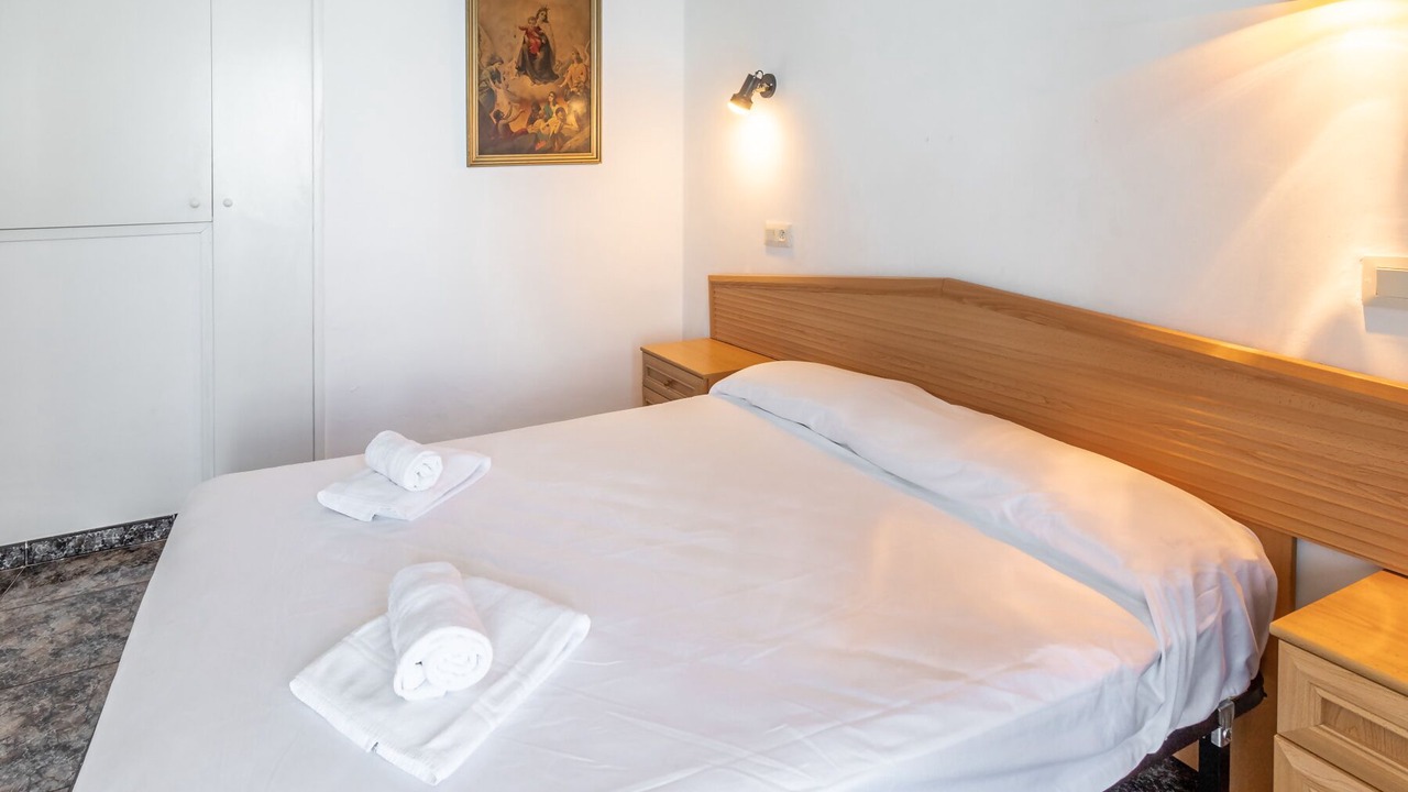 Photo of Bedroom in Llanca