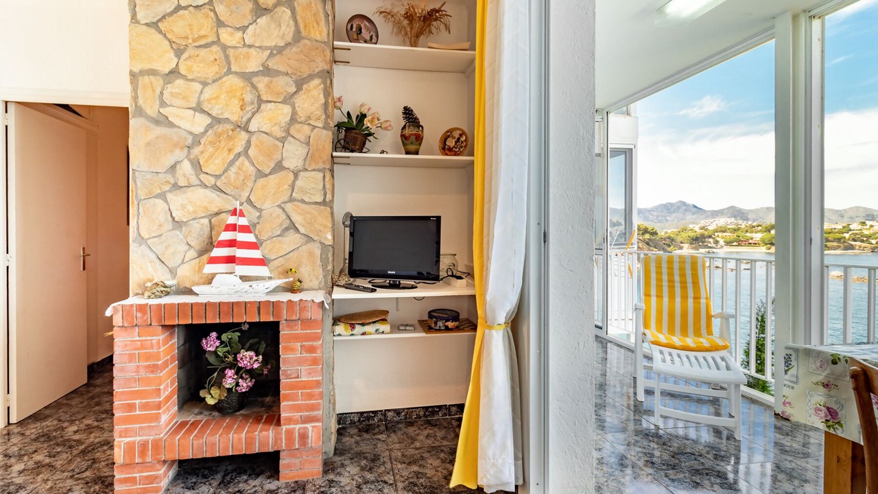 Photo of Livingroom in Llanca