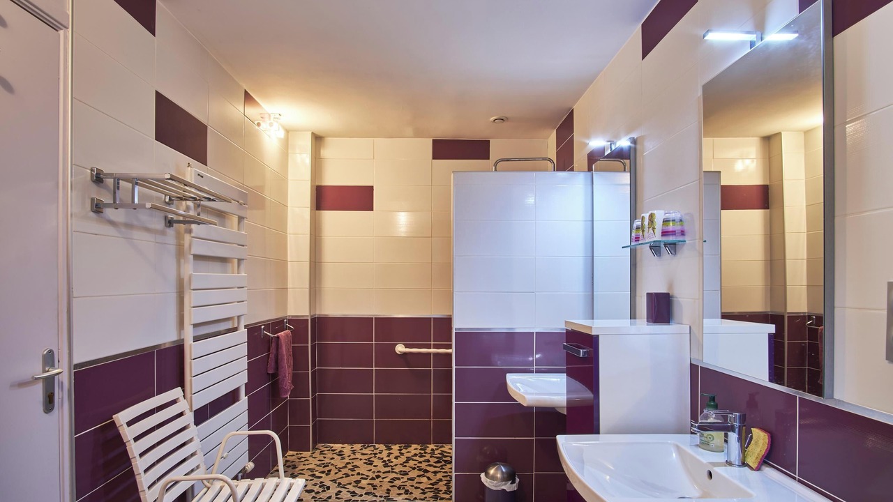 Photo of Bathroom in Saint-Hilaire-du-Rosier