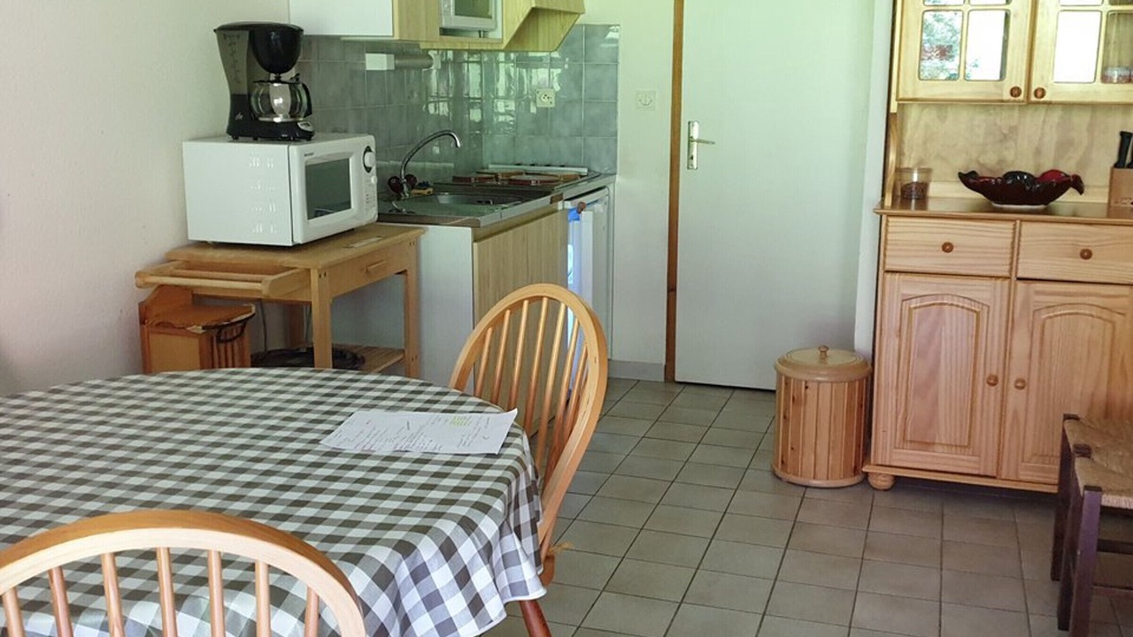 Photo of Kitchen in Station de Drouzin le Mont
