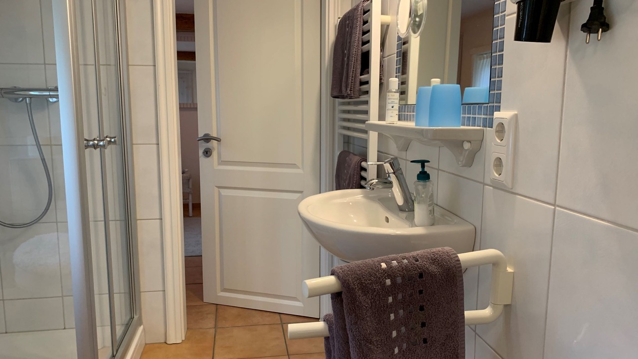 Photo of Bathroom in Nebel