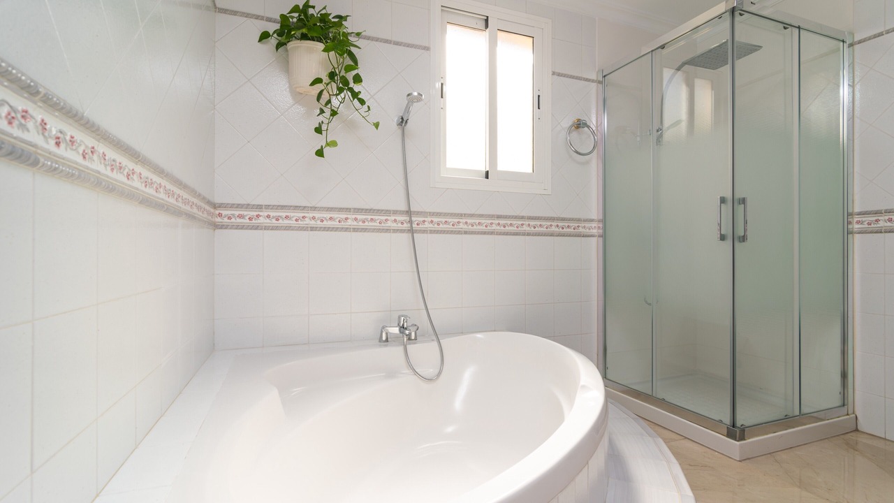 Photo of Bathroom in Ariany